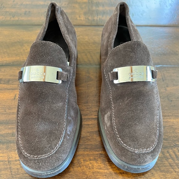 Vintage Gucci Women’s Suede Loafers - Picture 1 of 14